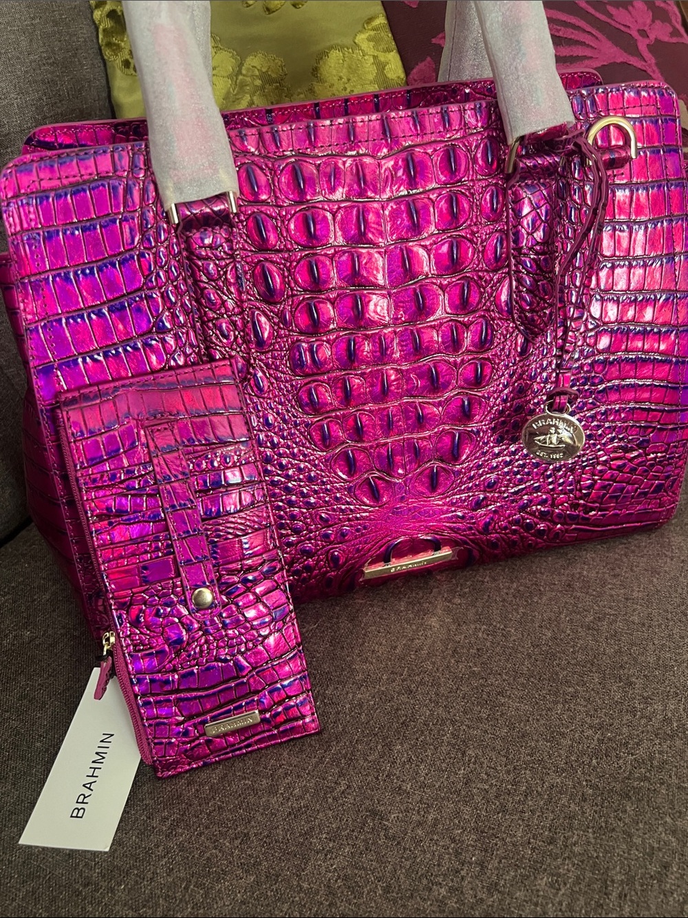 BRAHMIN Voltage Violet Small Finley Satchel with matching Credit Card Wallet NWT - Picture 10 of 17